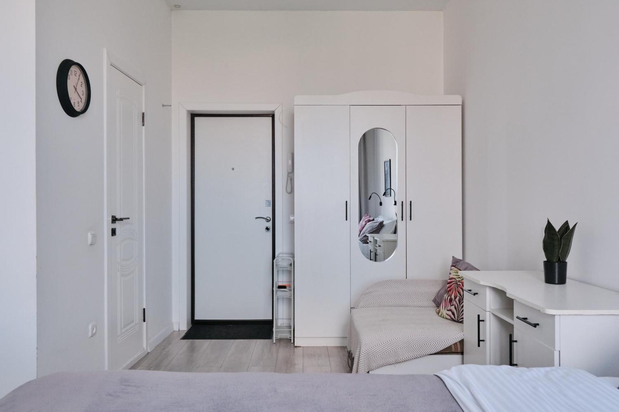 Seven City Apartments Semei Exterior foto